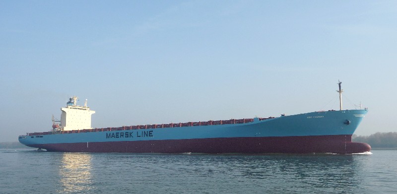 MSC EVEREST in charter van MAERSK 